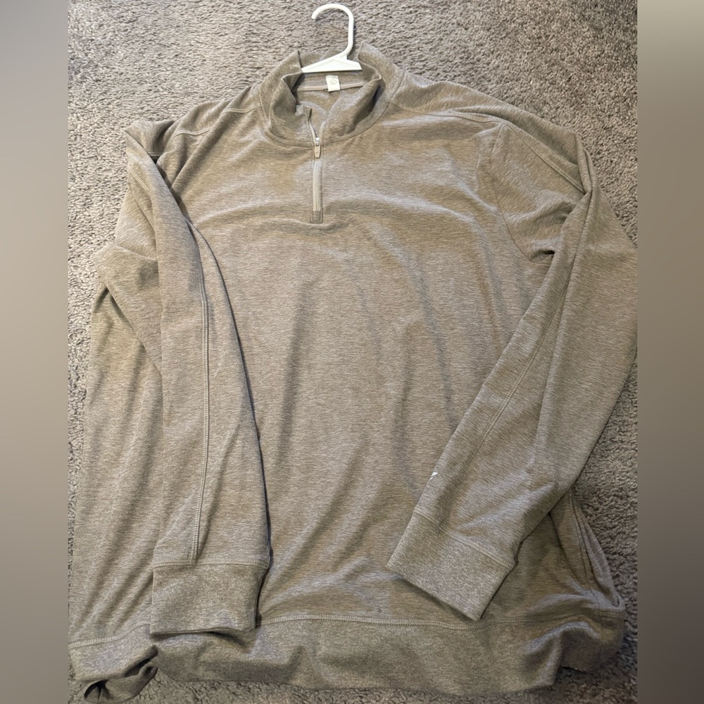 Fabletics quarter zip and long sleeve bundle